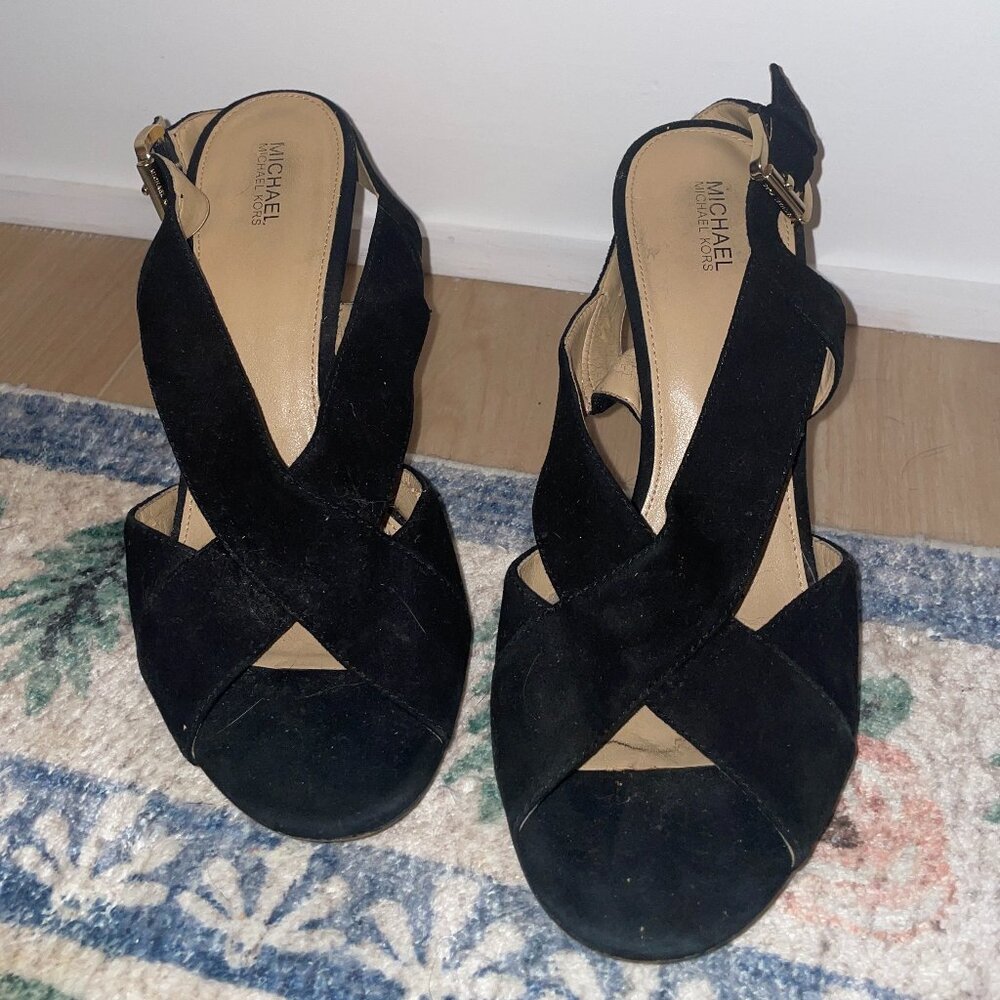 Well Worn Black Velvet Sandal Heels – Michael Kors